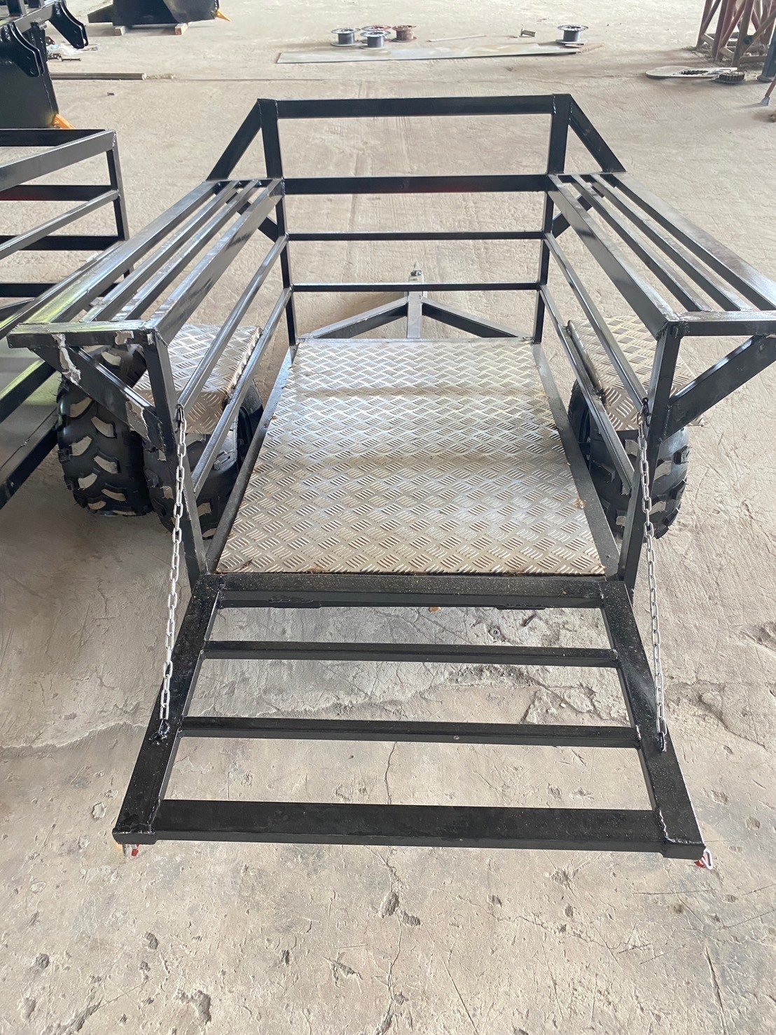 รถตัดหญ้า ATV